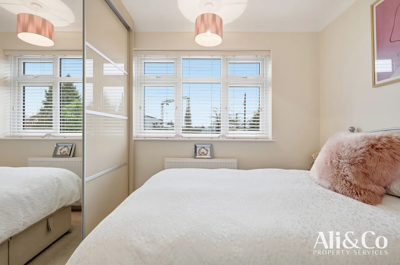 South View Road, Grays, Essex, RM20 4AT, photo 17