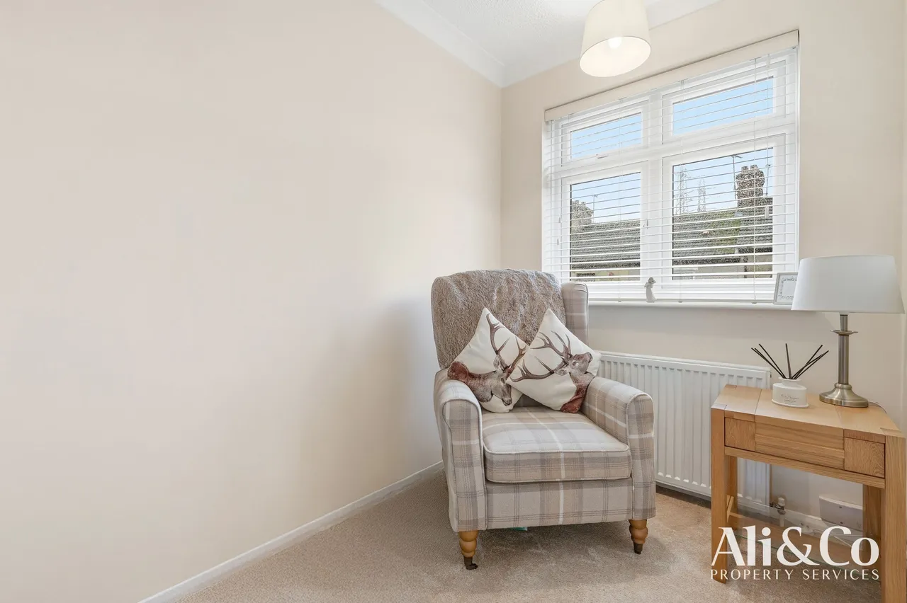 South View Road, Grays, Essex, RM20 4AT, photo 15