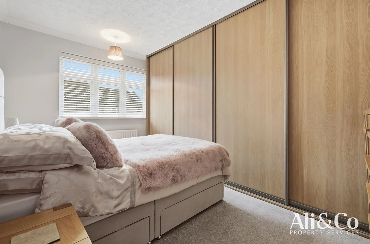 South View Road, Grays, Essex, RM20 4AT, photo 13