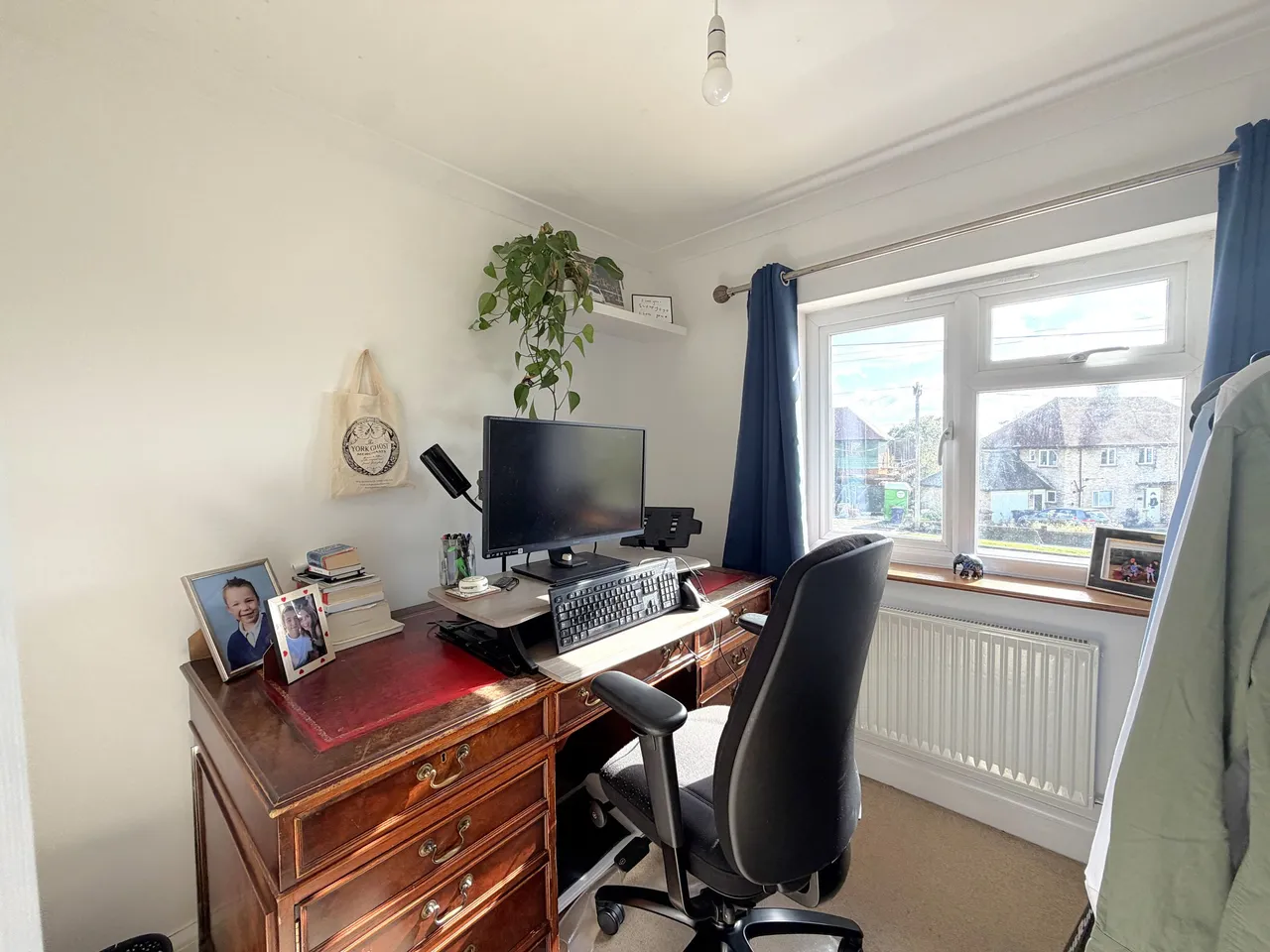 Wyphurst Road, Cranleigh, GU6, photo 5