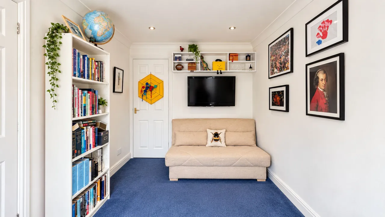 Alder Drive, Timperley, WA15, photo 8