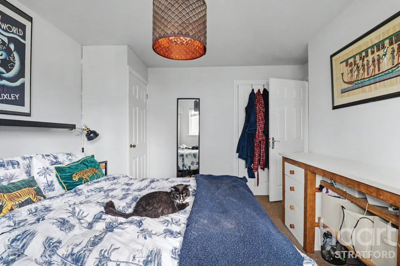 Gurney Close, Stratford, E15, photo 14