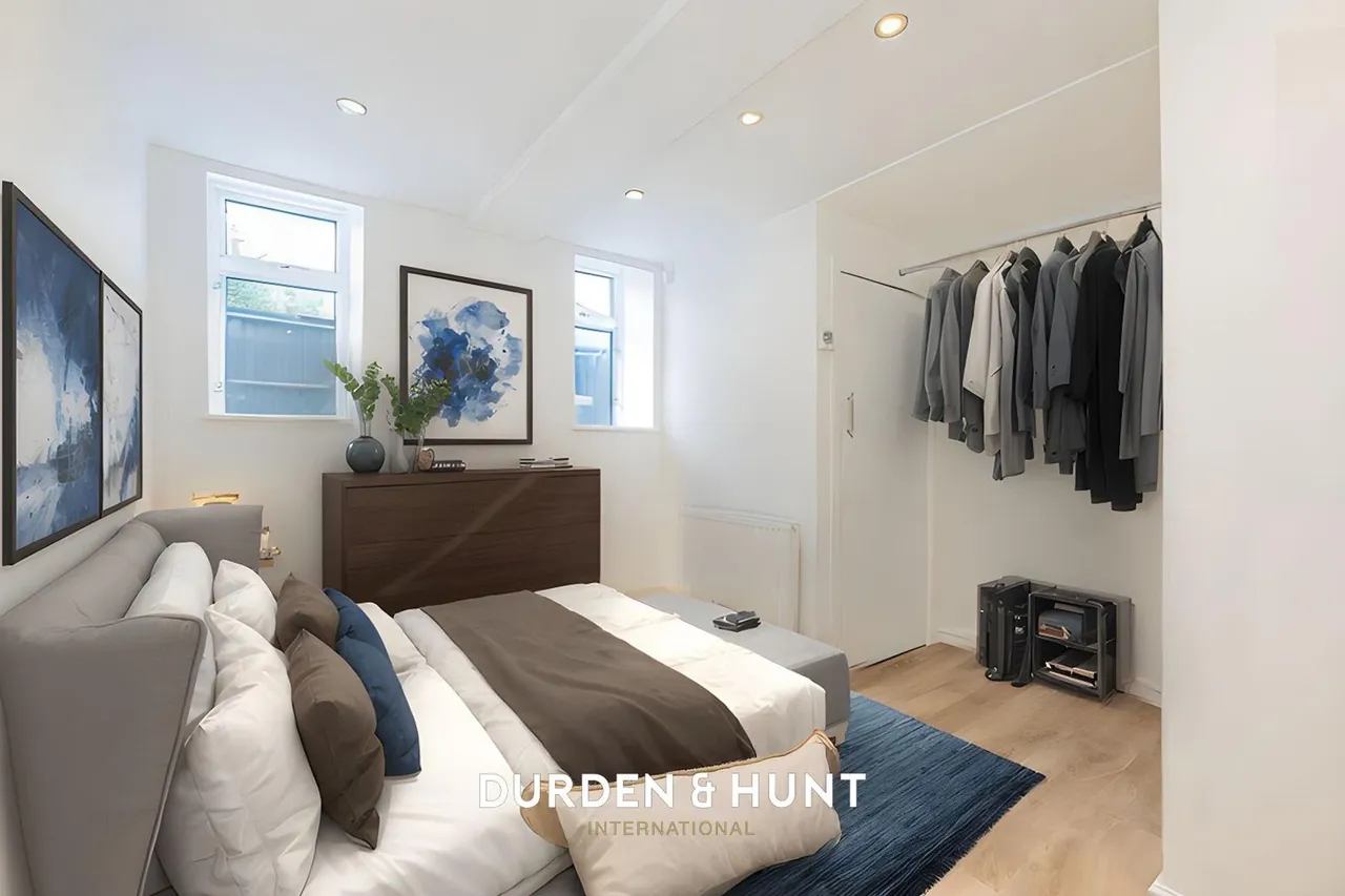 High Road, Woodford Green, IG8, photo 5