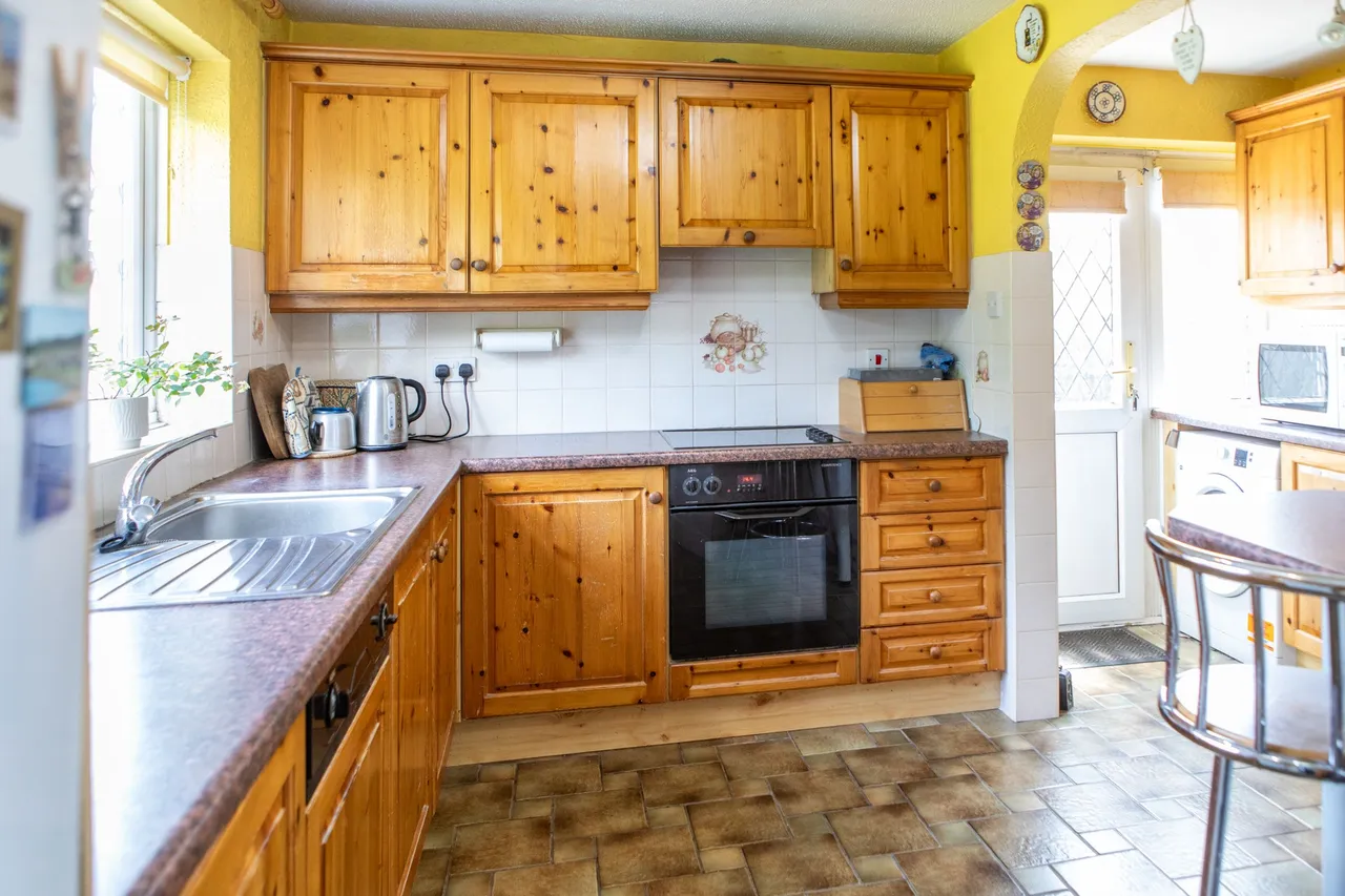 Cranbrook Drive, Maidenhead, Berkshire, photo 6