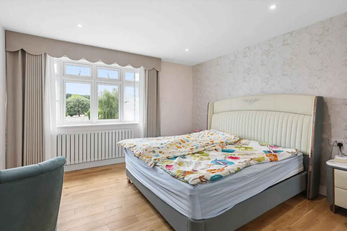 Elm Gardens, Claygate, KT10, photo 7