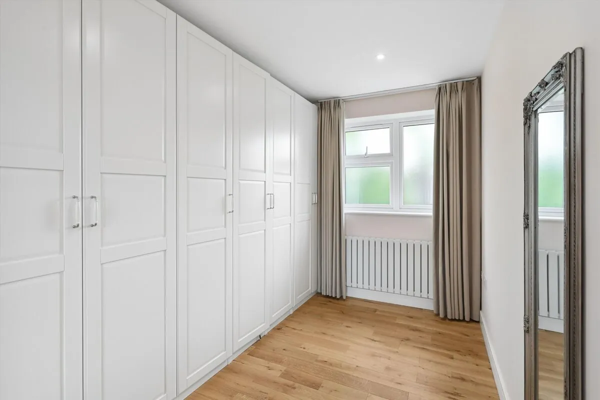 Elm Gardens, Claygate, KT10, photo 10