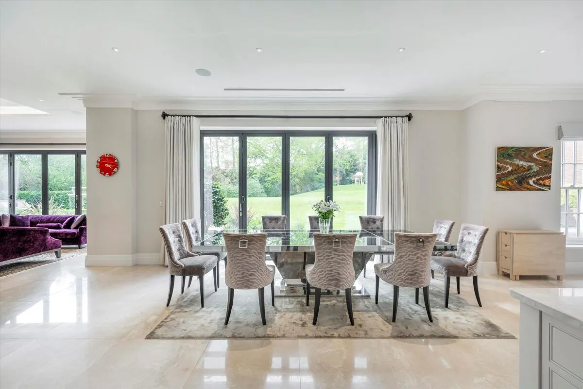 Golf Club Road, St George's Hill, KT13, photo 9