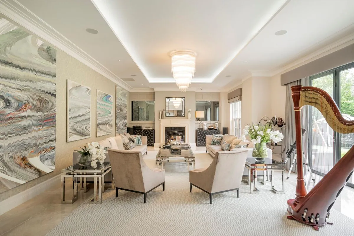 Golf Club Road, St George's Hill, KT13, photo 5