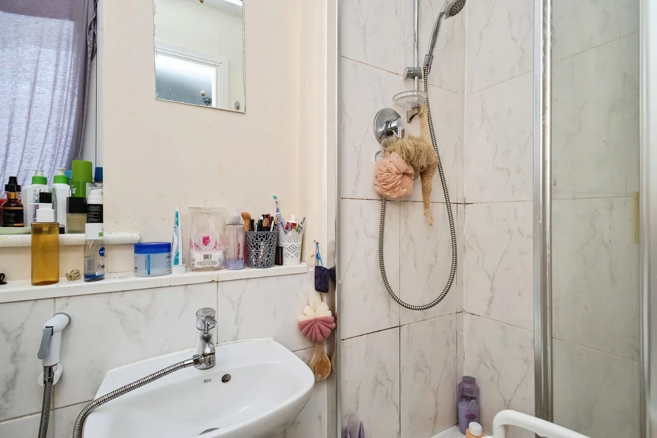 Stephen Oake Close, Manchester, M8, photo 11