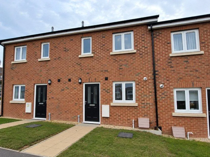 3 bed house to rent, Horsebridge Hill, Newport, PO30