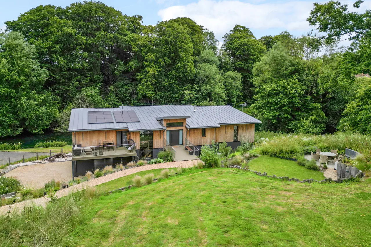4 bed house to rent — Calstone, Calne, SN11
