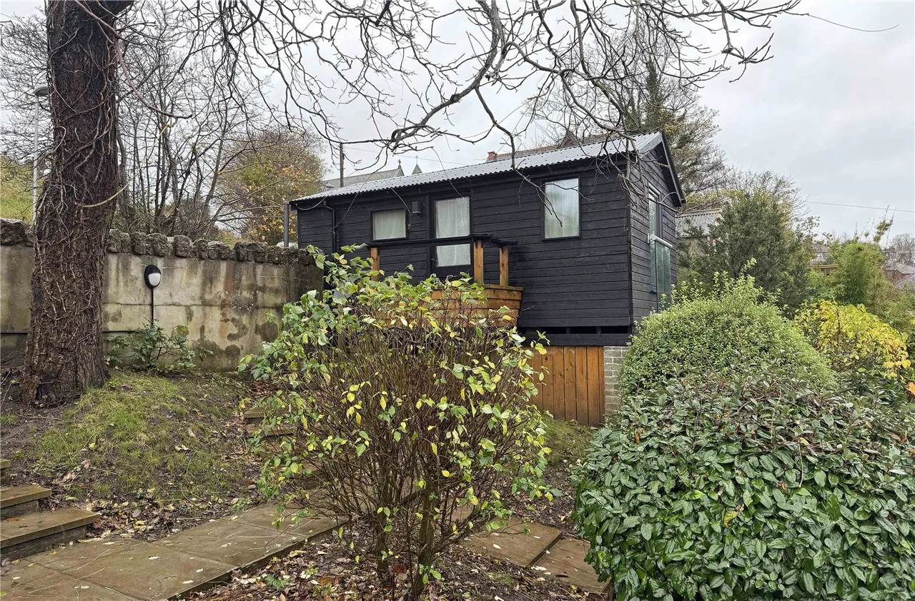 Siliwen Road, Bangor, LL57, photo 14