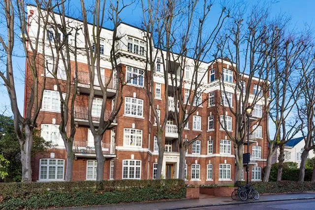 2 bed flat for sale, Elm Tree Road, London, NW8