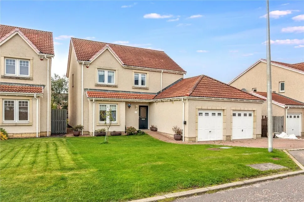 4 bed house for sale, Dunlin Walk, Montrose, DD10