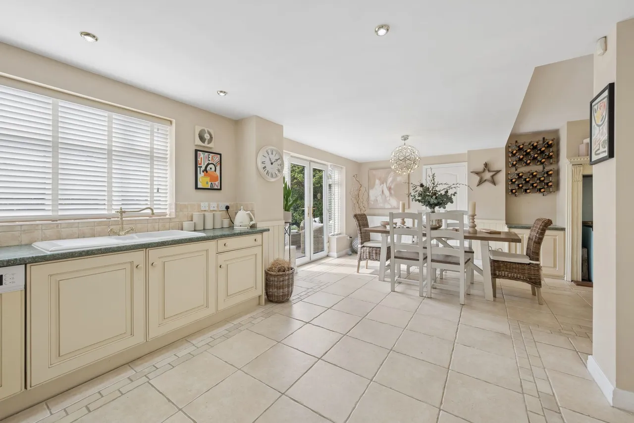 The Avenue, Sale, photo 19
