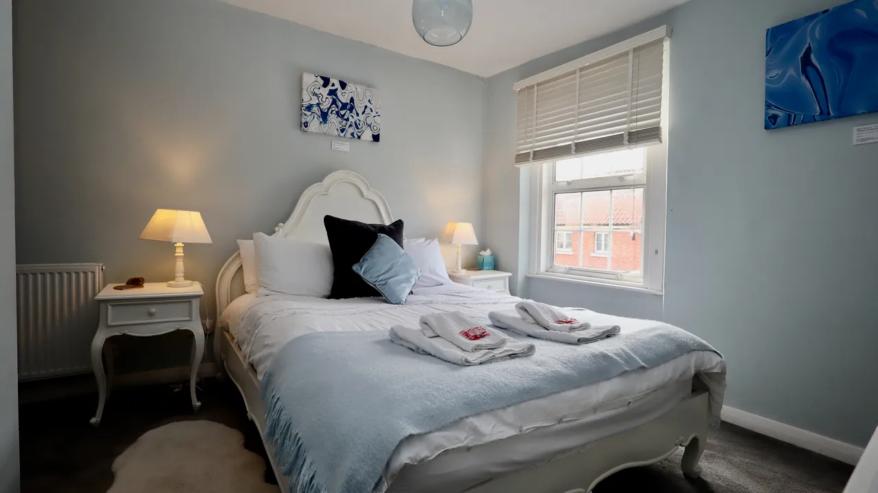 Chilkwell Street, Glastonbury, photo 7