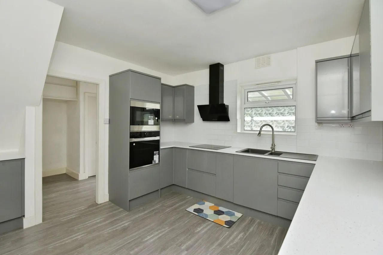 Ralph Drive, Sneyd Green, ST1, photo 7