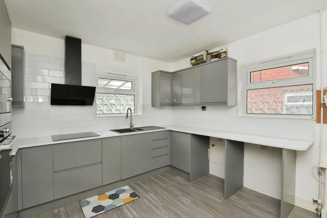 Ralph Drive, Sneyd Green, ST1, photo 8