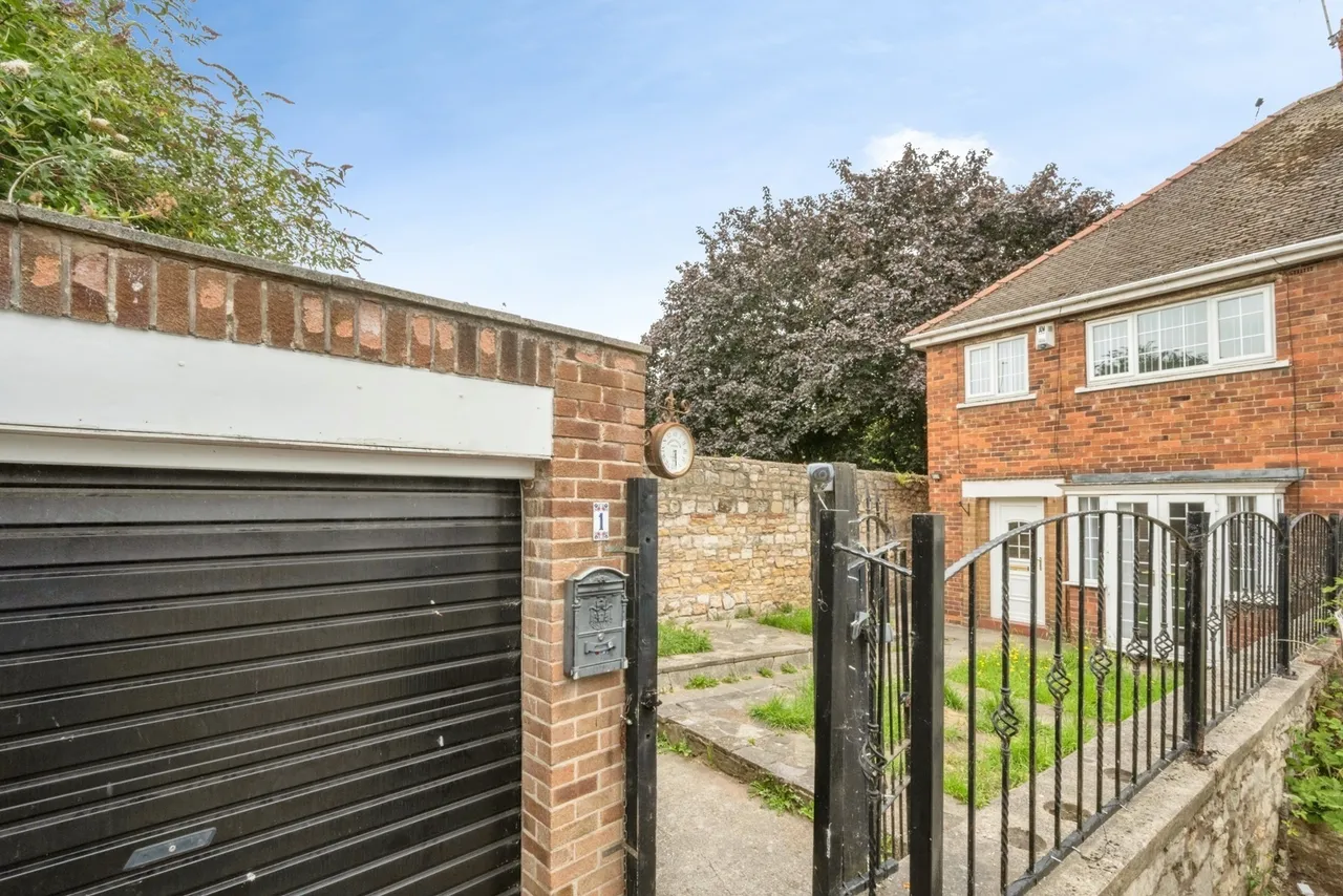 Haigh Road, Doncaster, South Yorkshire, DN4, photo 5