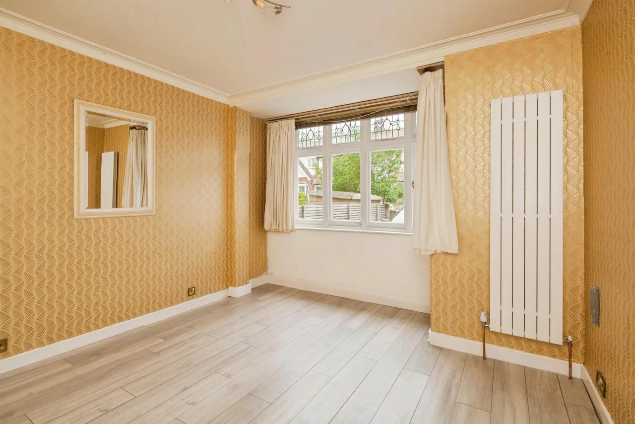 Leithcote Gardens, London, SW16, photo 10