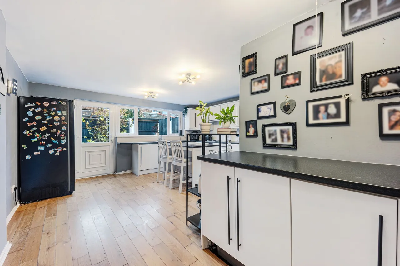 Beaconsfield Crescent, Widnes, Widnes, WA8 9HP, photo 5
