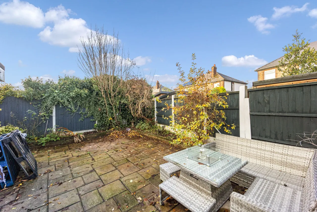 Beaconsfield Crescent, Widnes, Widnes, WA8 9HP, photo 24