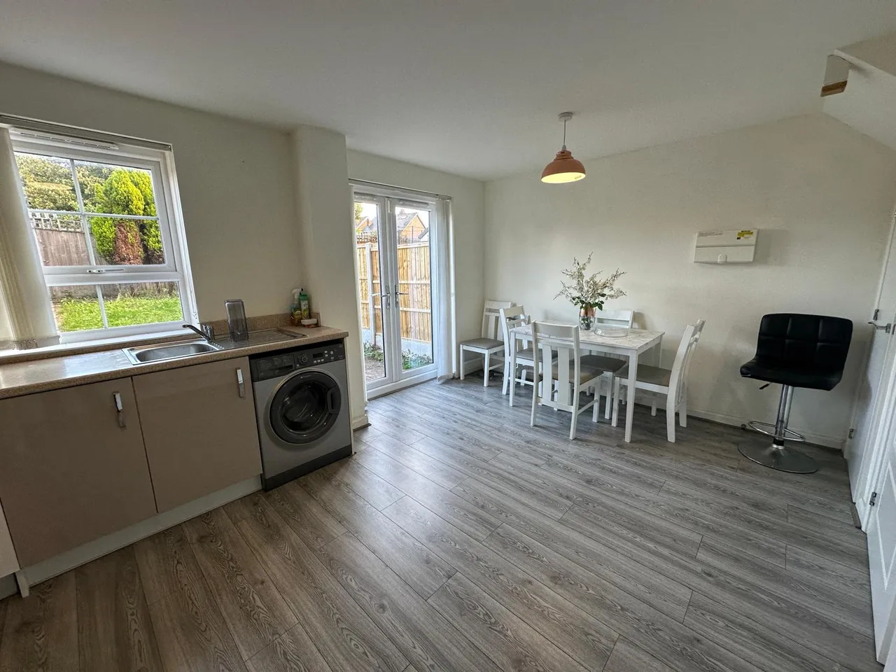 Centenary Lane, Wednesbury, WS10, photo 5