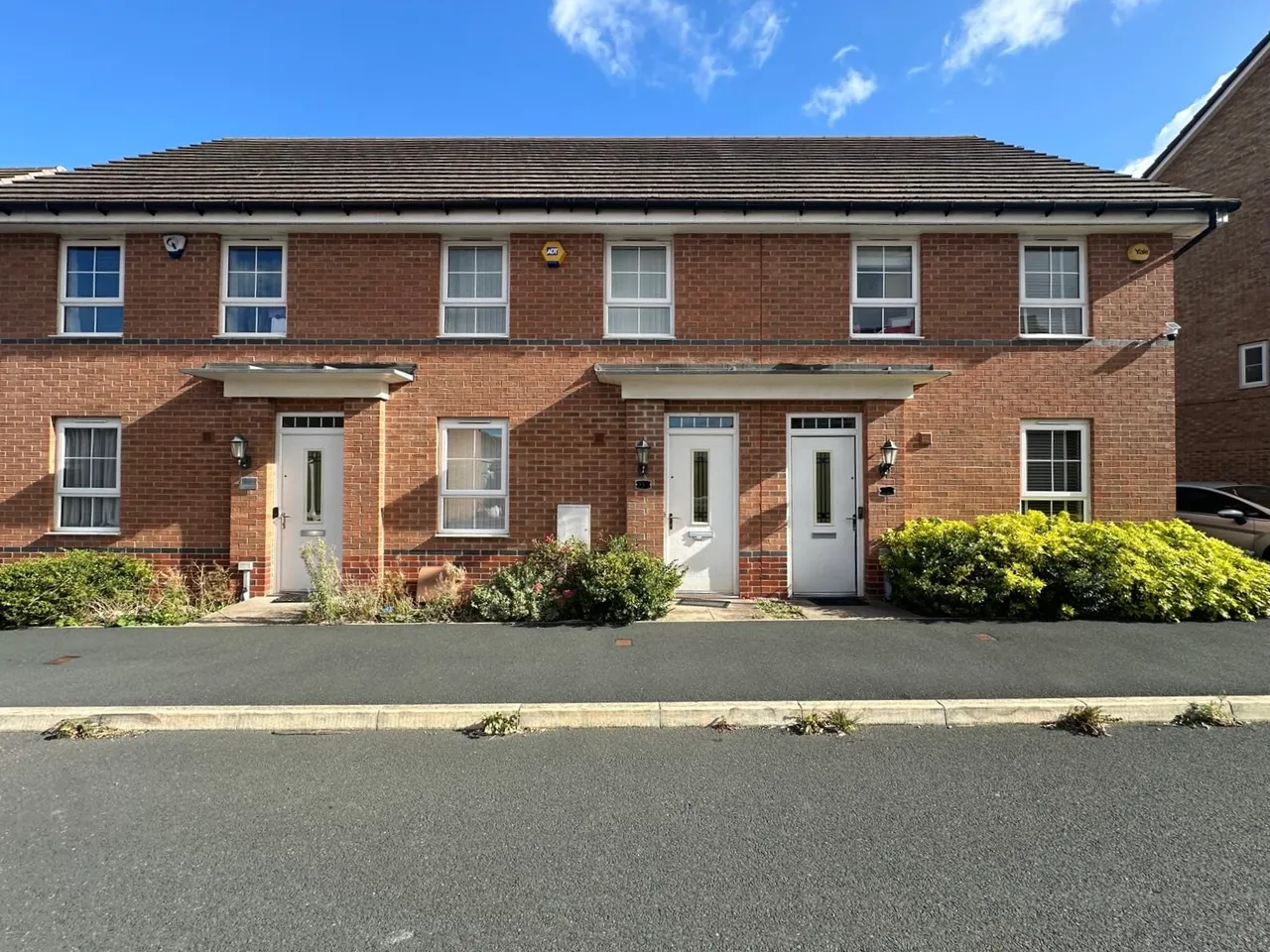 3 bed house to rent, Centenary Lane, Wednesbury, WS10