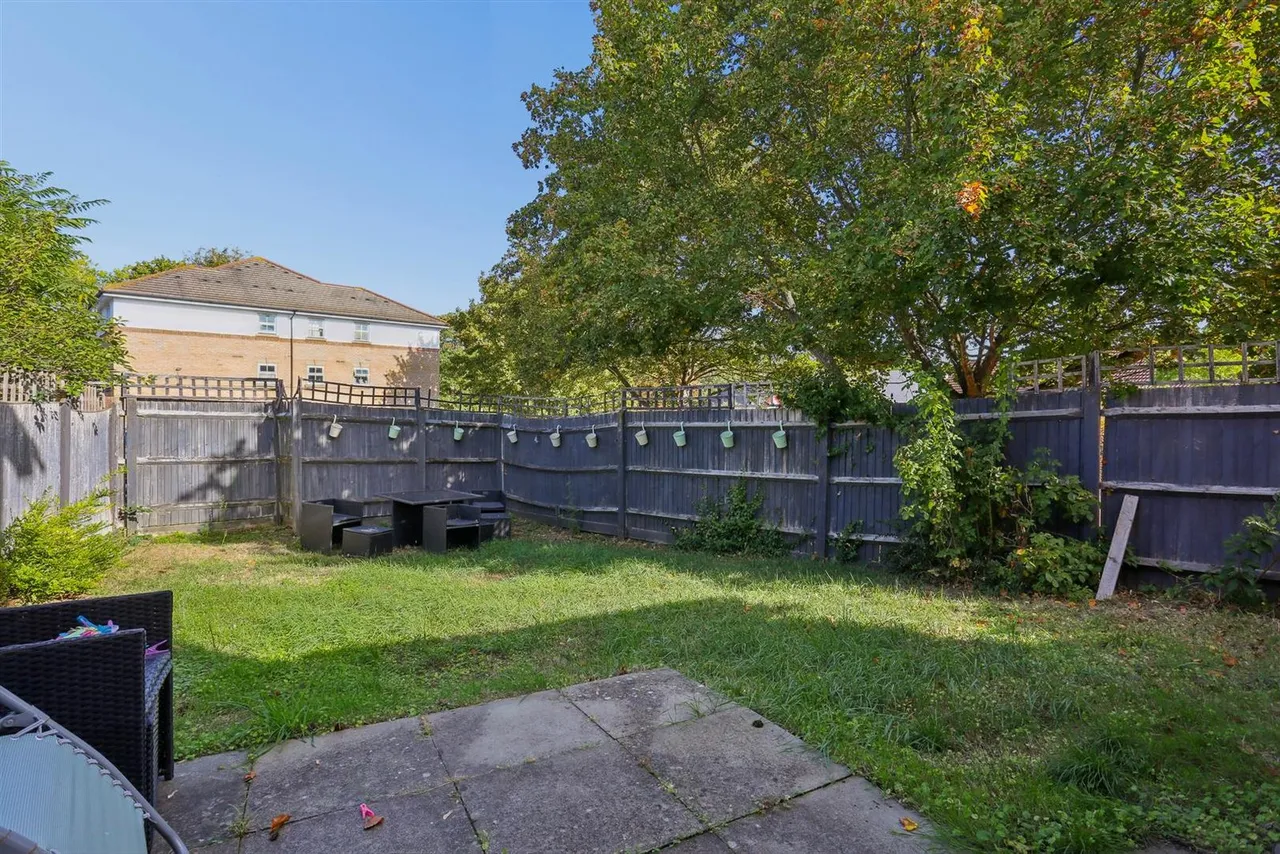 Hadleigh Drive, Sutton, SM2, photo 4