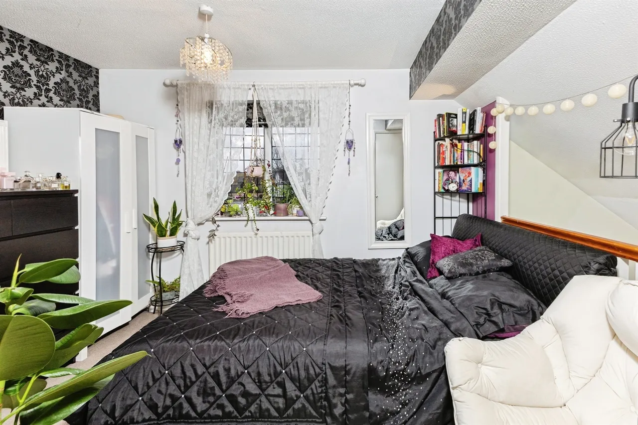Measham Way, Lower Earley, READING, photo 12
