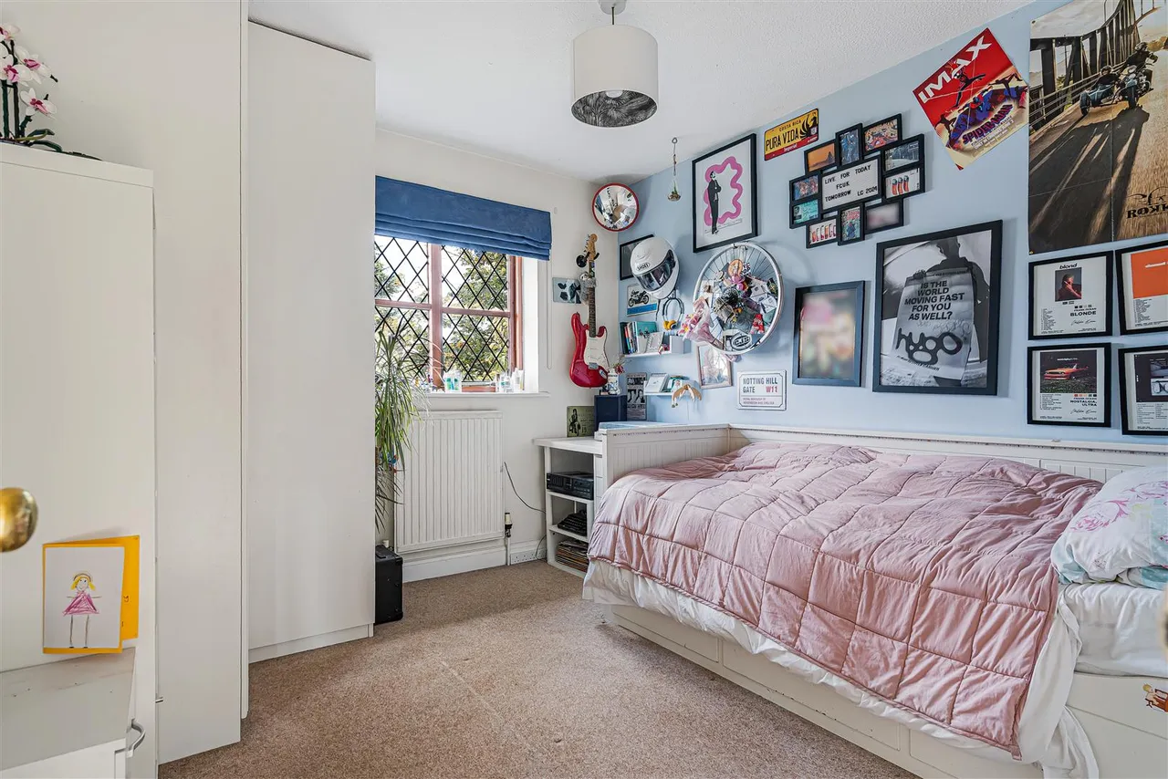The Willows, Great Chesterford, CB10, photo 19