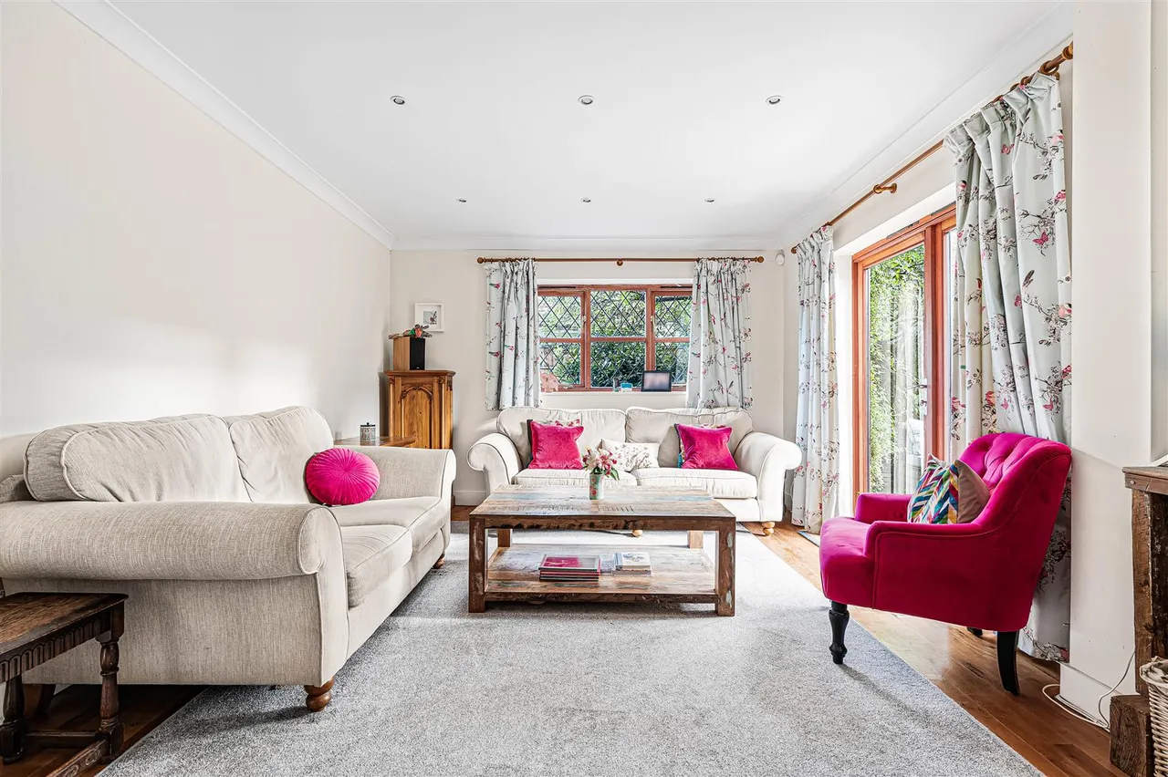 The Willows, Great Chesterford, CB10, photo 5