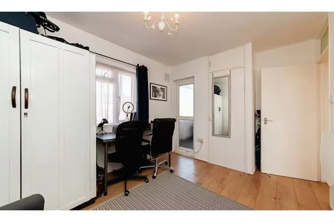 Fryent Way, London, NW9, photo 13