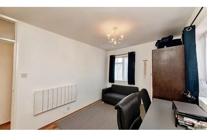 Fryent Way, London, NW9, photo 11