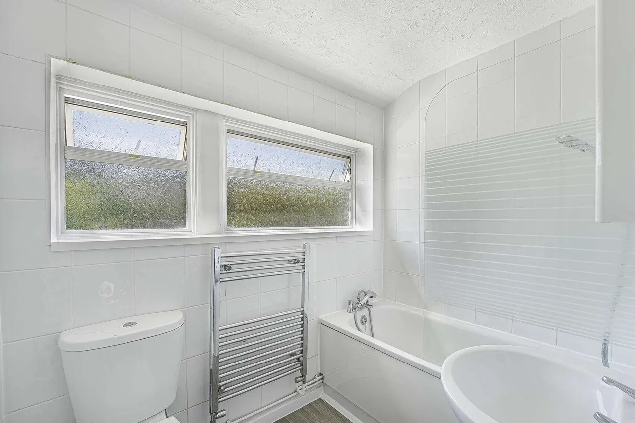 Cairns Close, Dartford, DA1, photo 14