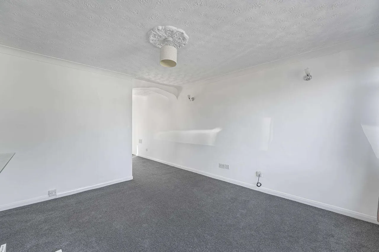 Cairns Close, Dartford, DA1, photo 5