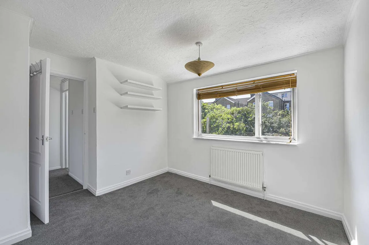 Cairns Close, Dartford, DA1, photo 11