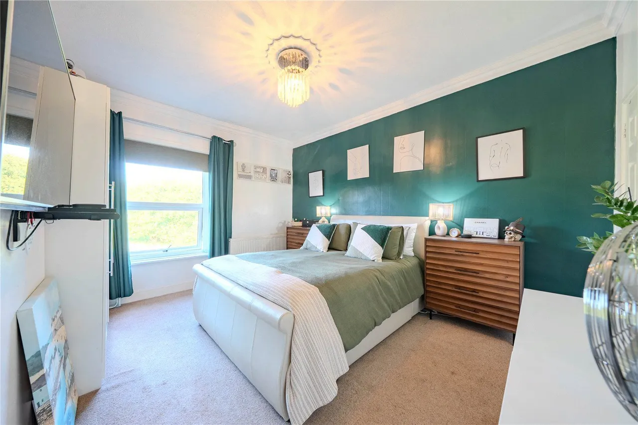 Bank Terrace, Stanningley, LS28, photo 2