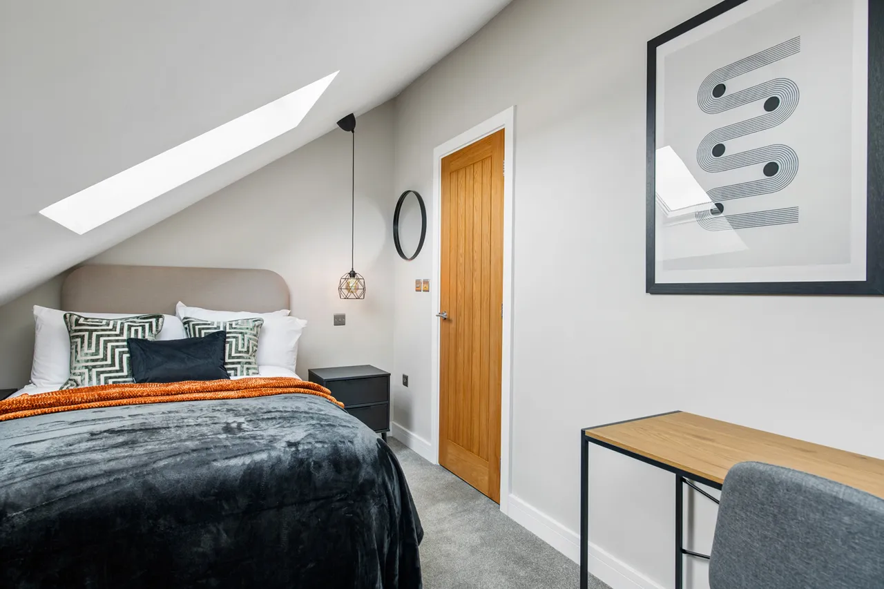 Hemlock Avenue, NG10, photo 2