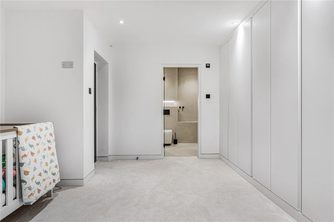 Parkgate Avenue, Hadley Wood, EN4, photo 38