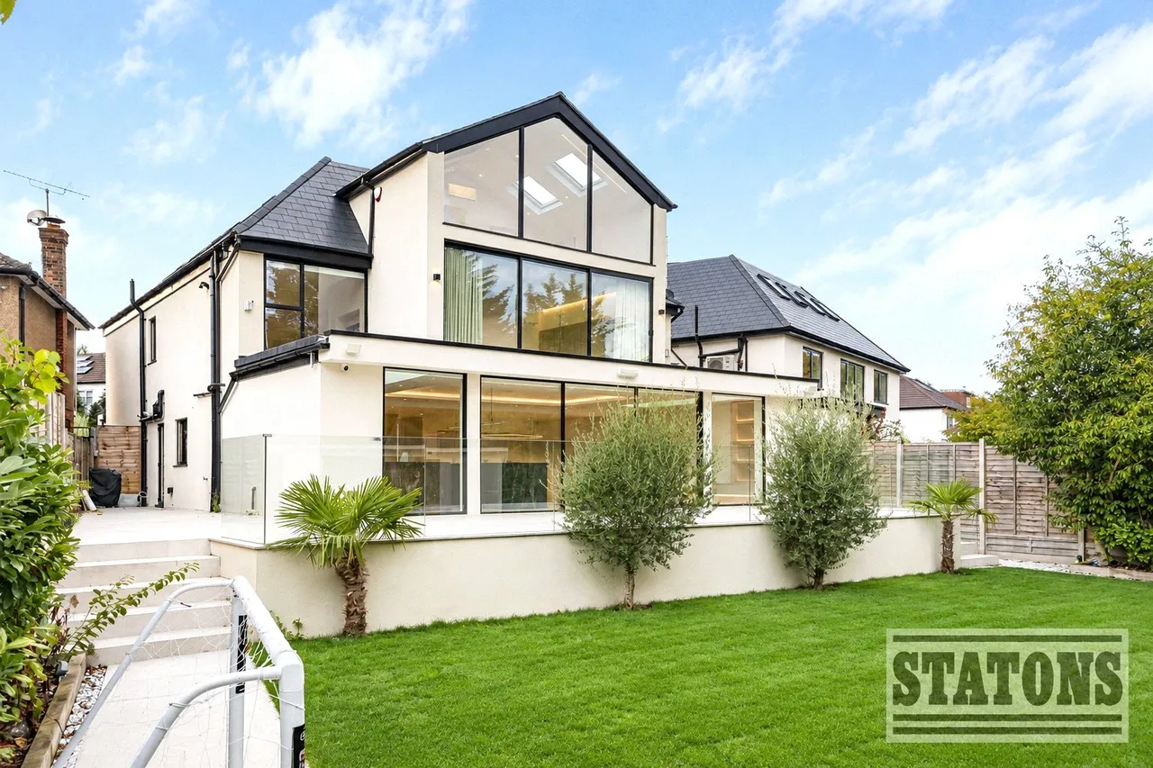 Parkgate Avenue, Hadley Wood, EN4, photo 54