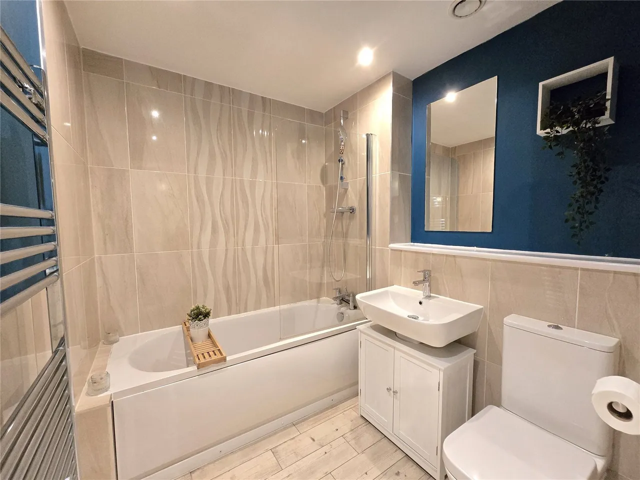 Woodfield Road, Broadheath, WA14, photo 7
