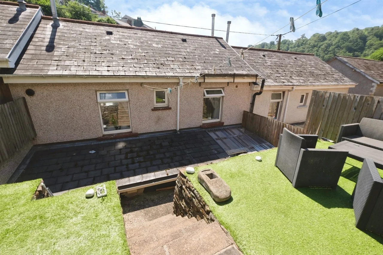 Hafodarthen Road, Abertillery, NP13, photo 22