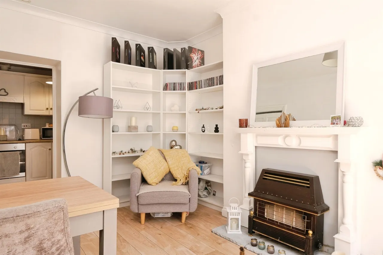 Hafodarthen Road, Abertillery, NP13, photo 15