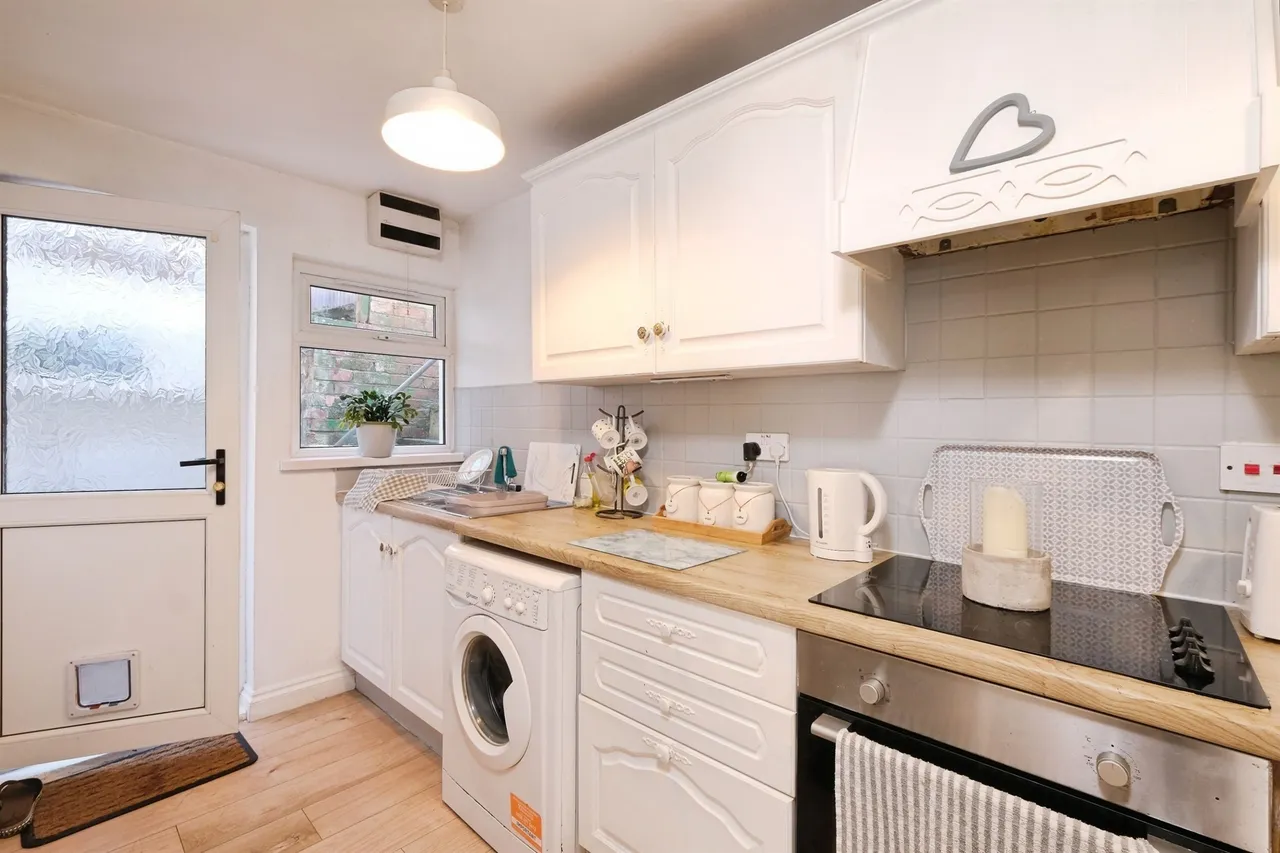 Hafodarthen Road, Abertillery, NP13, photo 14