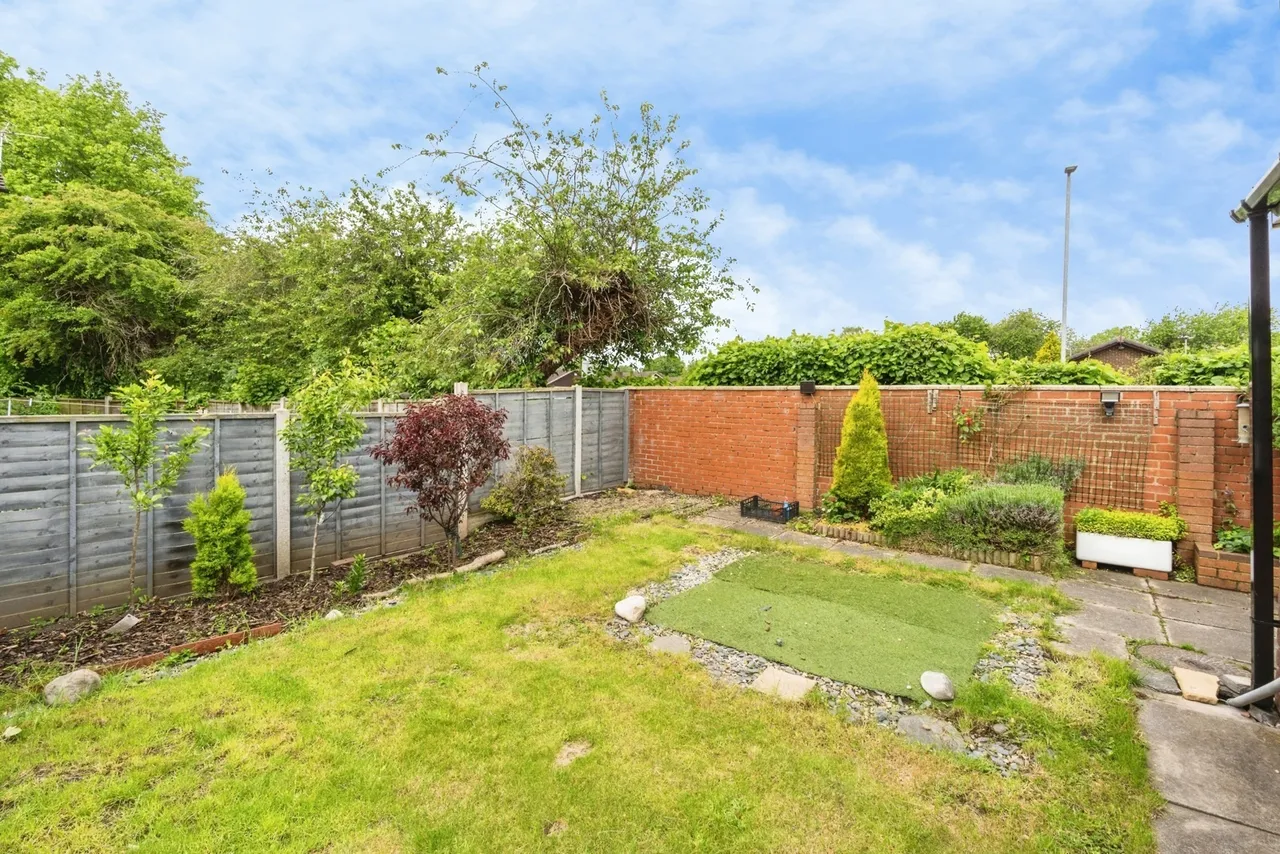 Marlow Close, Birchwood, Warrington, Cheshire, WA3, photo 3