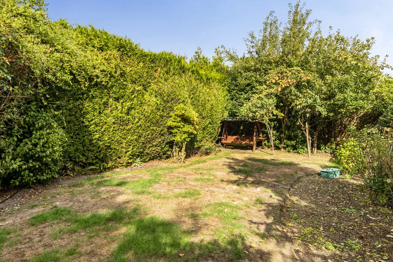 St. Huberts Close, Gerrards Cross, SL9, photo 4