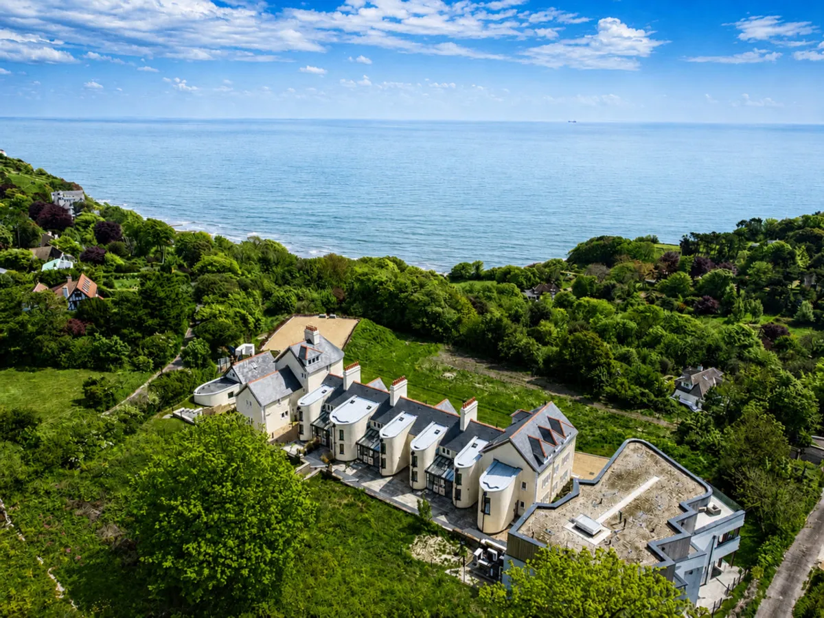 3 bed flat for sale, Coast Guard, Dover, CT15