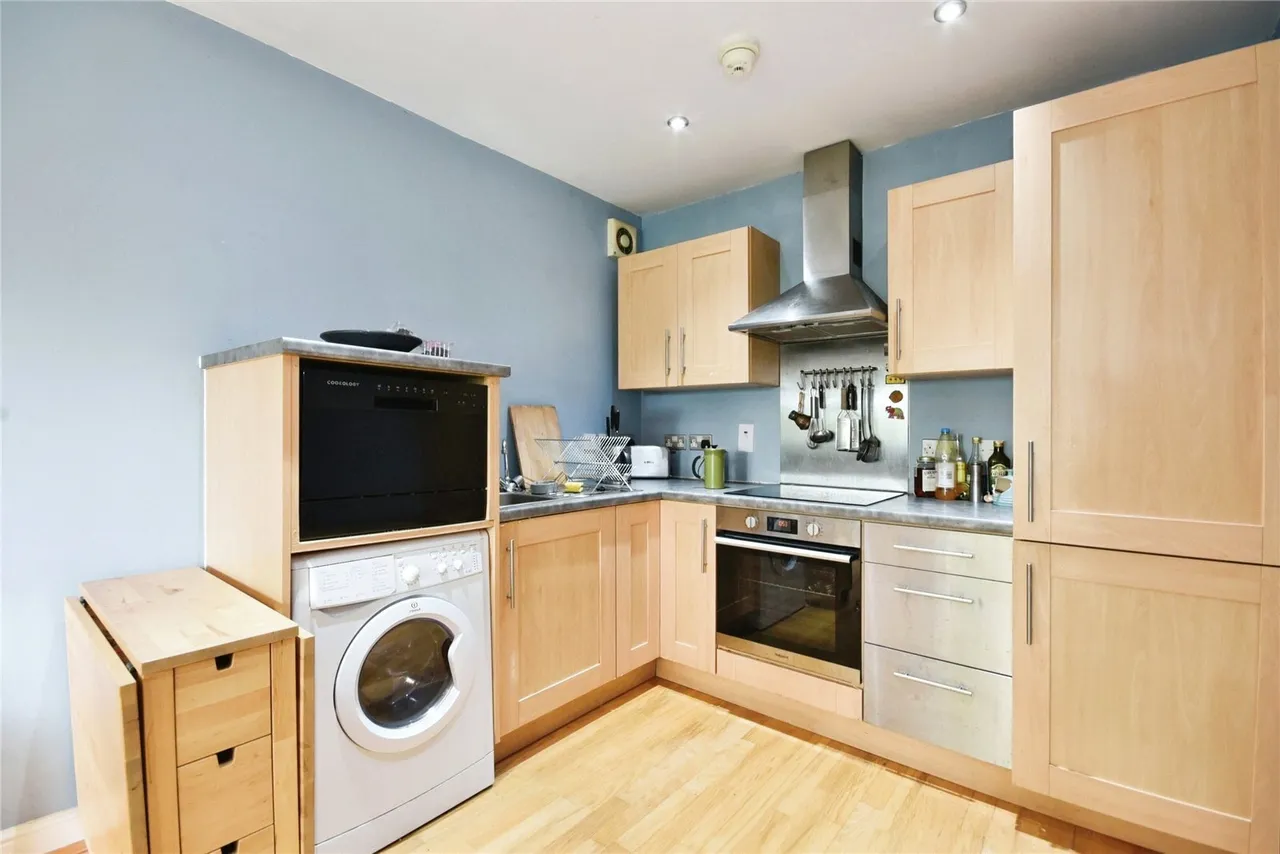Manchester Road, Chorlton, Manchester, M16, photo 9