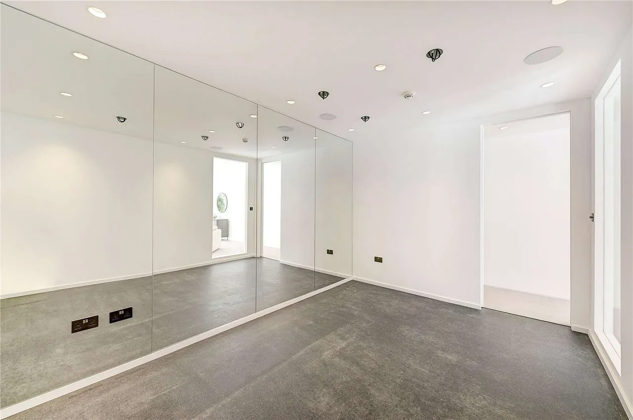 Warwick Gardens, London, W14, photo 16